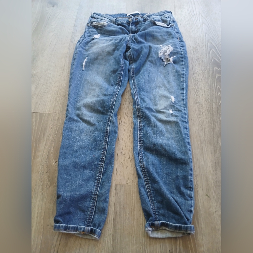 Eunina Distressed Blue Jeans